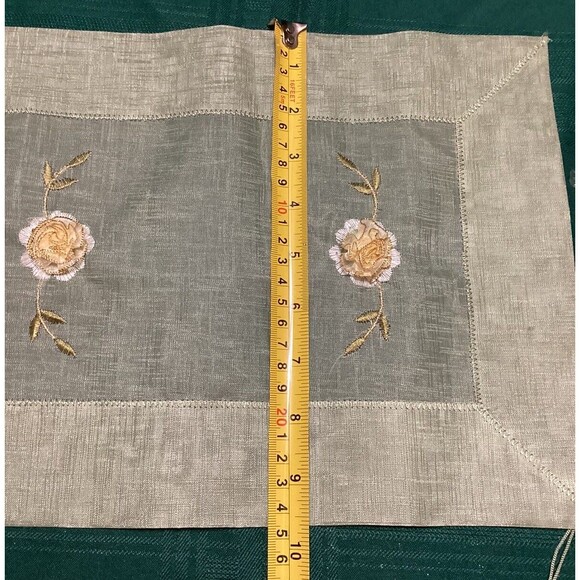 Sheer Light Green Table Runner & Matching Mat Floral Embroidered 3D Carnations - Picture 16 of 16